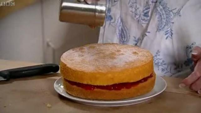 Get Baking: Mary Berry's Victoria Sandwich