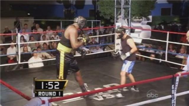 Shaq vs. Oscar de la Hoya