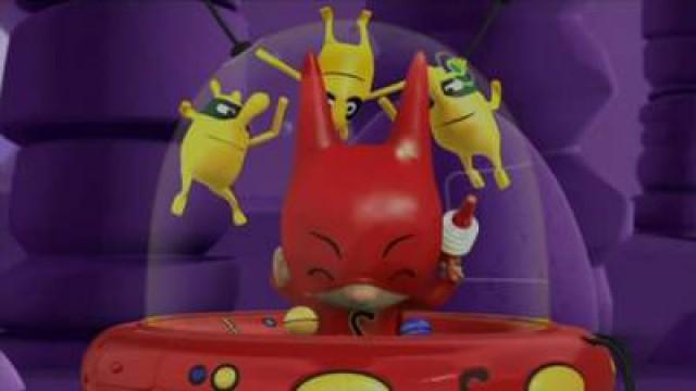 Superjulie And The Wettabeds