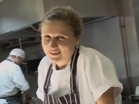 Angela Hartnett vs. Mannamexico