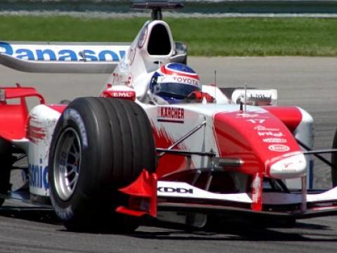 2004 FIA Formula One World Championship Season Review