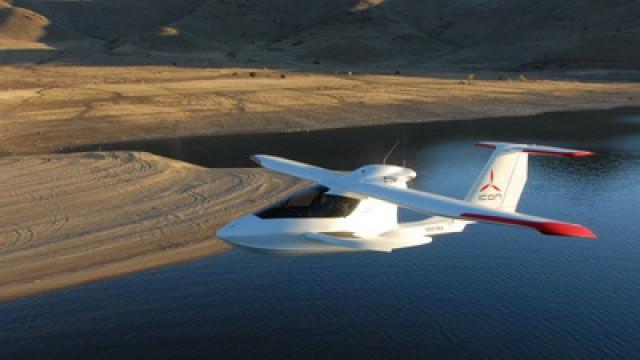 ICON A5 Plane, Luzzo Bespoke Bugatti Desk