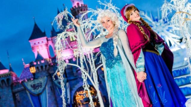 Disney Parks Frozen Christmas Celebration 2014