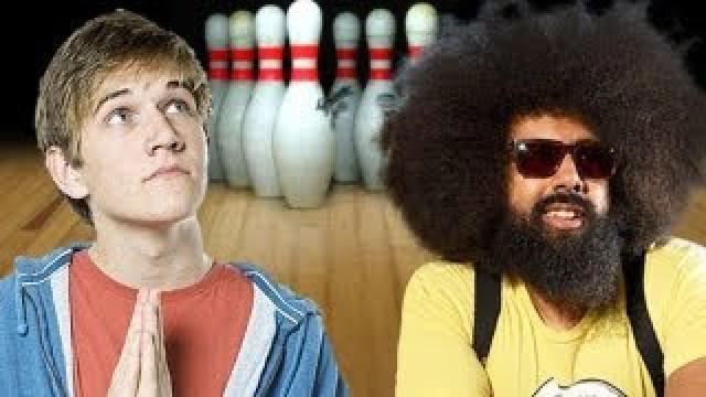 Reggie Watts Plays a Cat Board & Bowls w/ Bo Burnham, Garfunkel & Oates