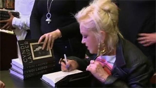 Cyndi Lauper: A Memoir