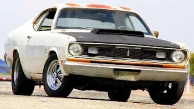 Farm-Find Rescue! Plymouth Duster Big-Block Swap