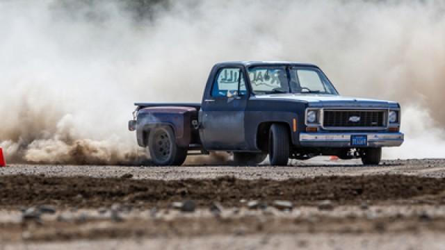 Bonus Roadkill Episode! Muscle Truck Showdown