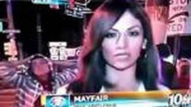 HOT REPORTER GETS HUMPED!!