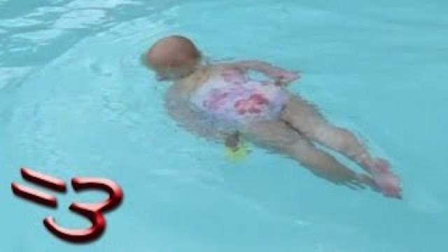 Amazing Swimming Baby