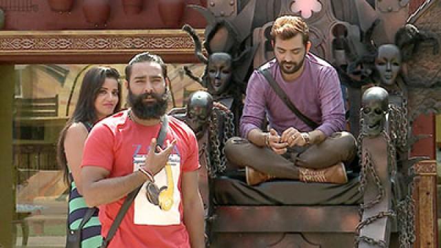 Day 23: Will Manveer save Manu?