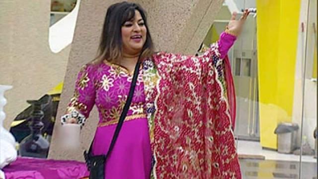 Dolly Bindra's smashing entry