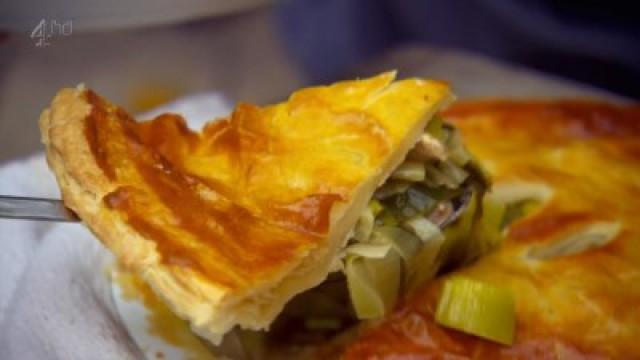 Pizza, Blackberry Beer and Chicken Pie