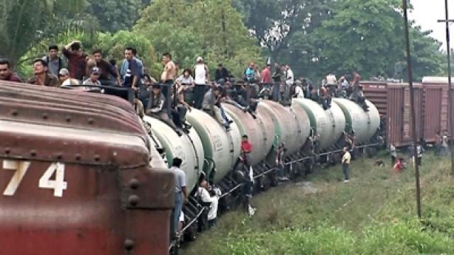 Mexico, A Train to Eldorado