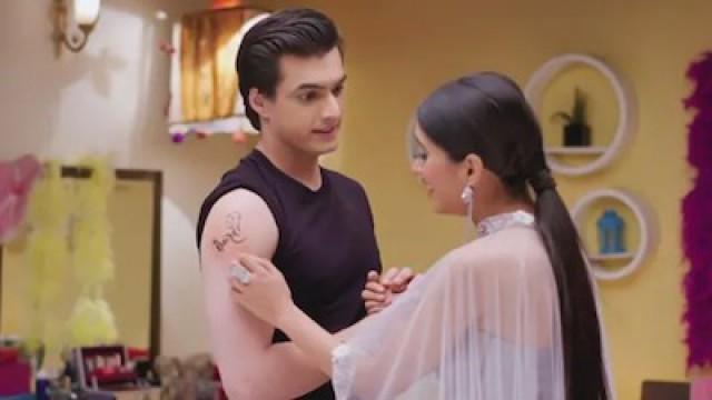 Kartik gets Inked!