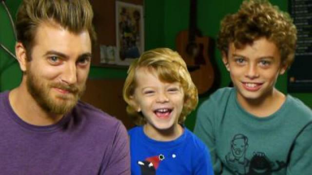 Rhett's Kids Open Mail