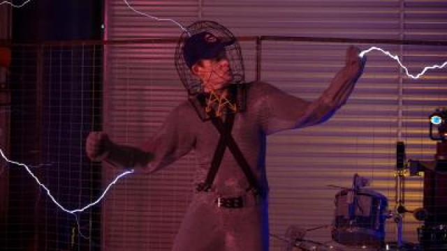How Do Tesla Coils Work? Musical Tesla Coils in SLOW MOTION!