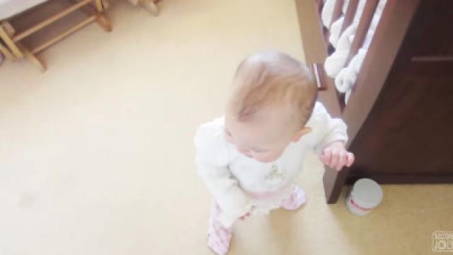 LEARNING HOW TO KISS!