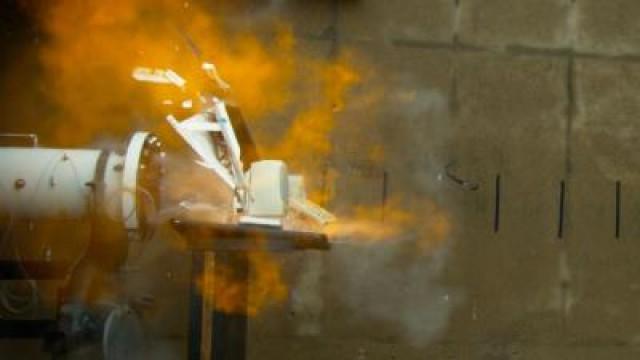 iMac Annihilator - Combustion Tube in Slow Motion