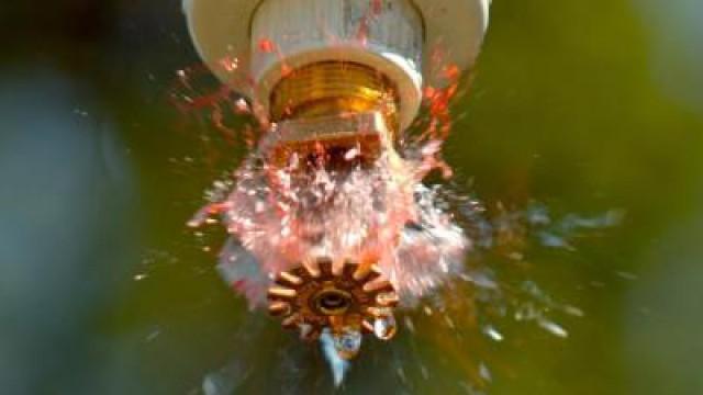 How a Fire Sprinkler Works at 100,000fps