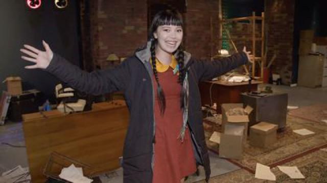 Set Tour