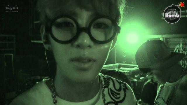 V's glasses