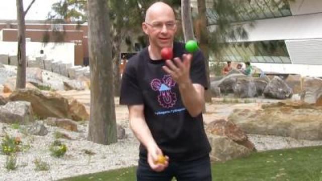 The mathematical soul of juggling