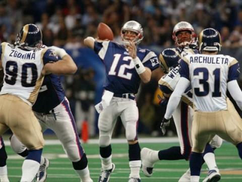 Super Bowl XXXVI - St Louis Rams vs New England Patriots