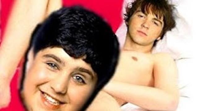 NAKED with DRAKE BELL!