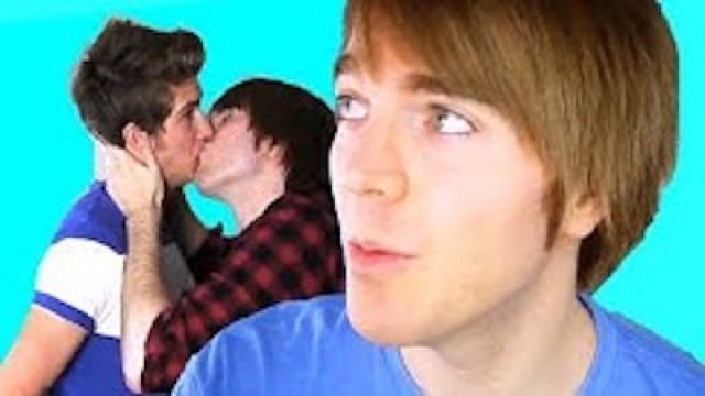 KISSING DUDES & THANKING YOU!