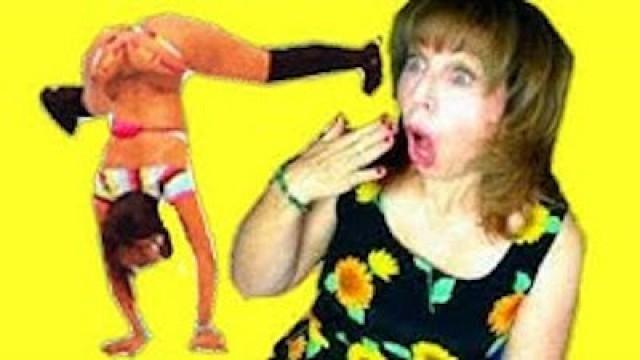 MY MOM TRIES *TWERKING*!