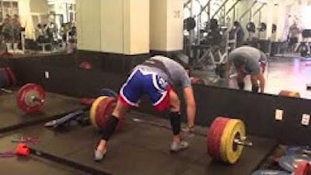 Deadlift PR (415lbs.)