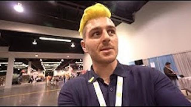 julien-yellow vidcon