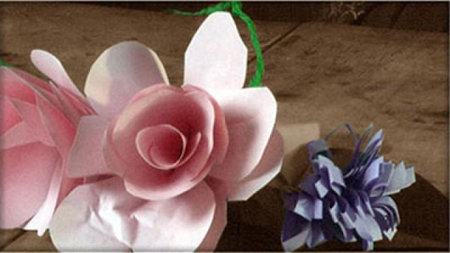 How to Make Paper Flowers