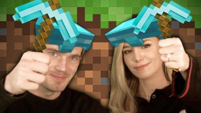 We finally play Minecraft!