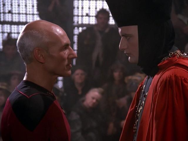 Encounter at Farpoint (1)