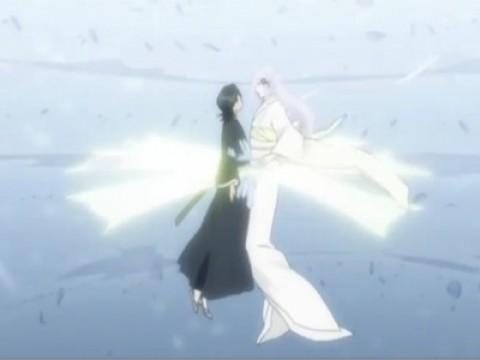 Sode no Shirayuki vs Rukia! Un animo turbato