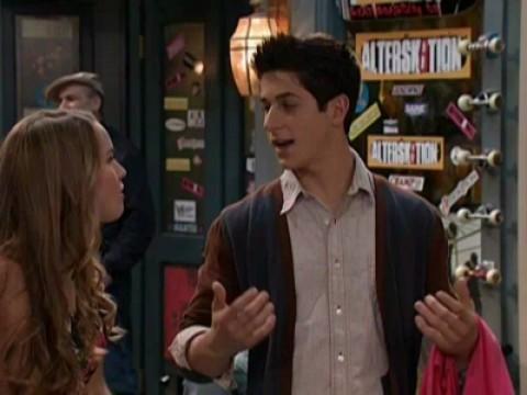 Magos contra vampiros en Waverly Place