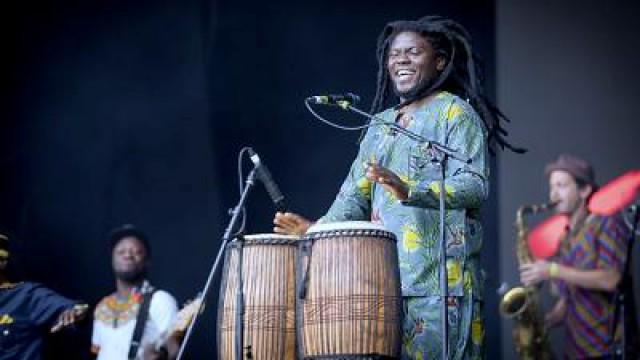 Pat Thomas & The Kwashibu Area Band