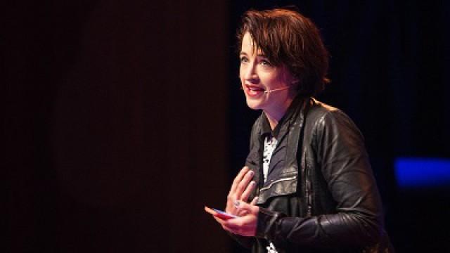 Megan Washington: Why I live in mortal dread of public speaking