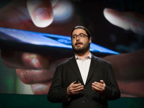 Christopher Soghoian: Your smartphone is a civil rights issue