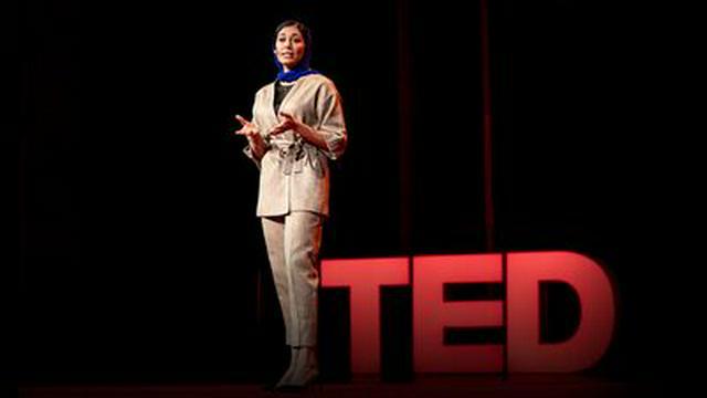 Hajer Sharief: How to use family dinner to teach politics