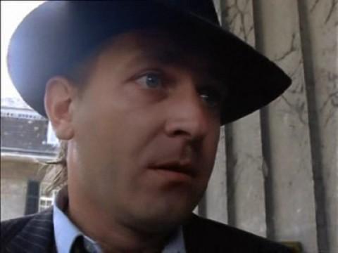 Der Kaiser schickt Soldaten aus