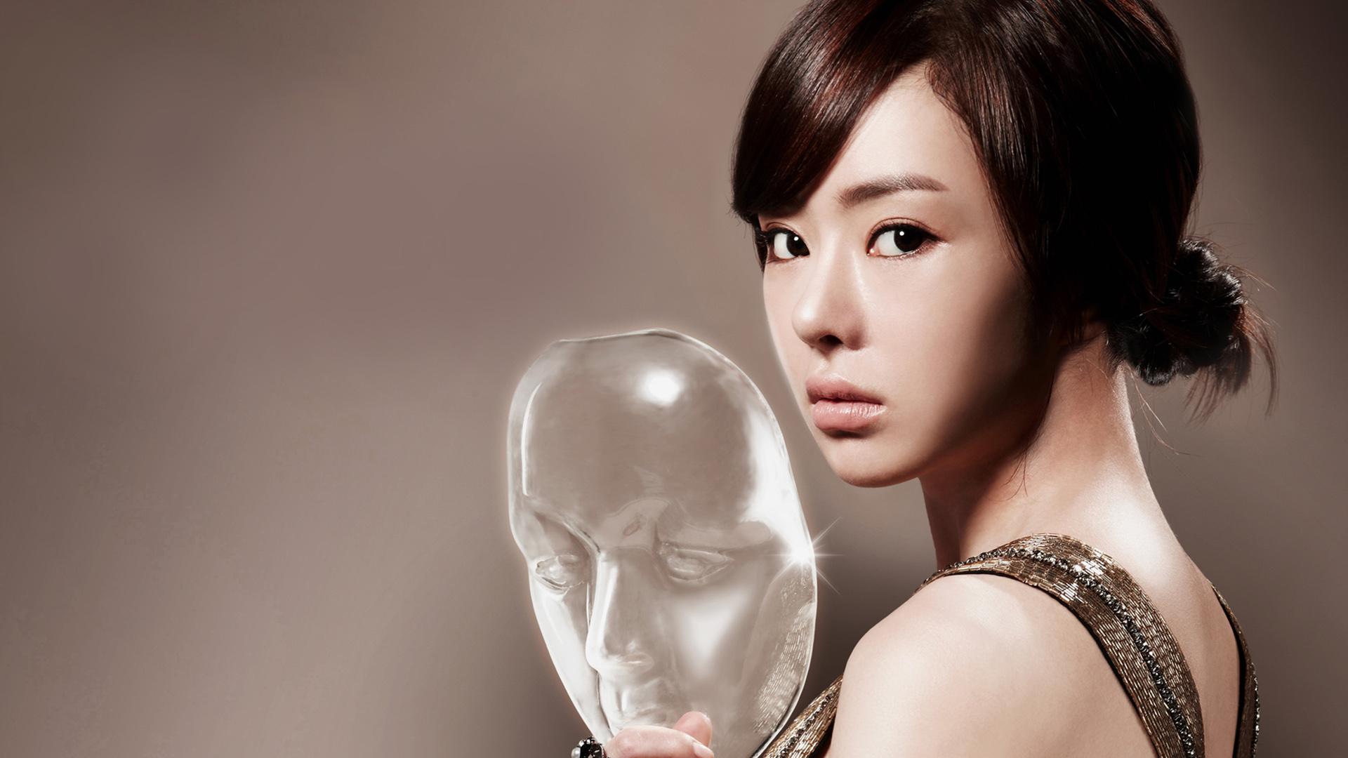 Glass Mask (2012)