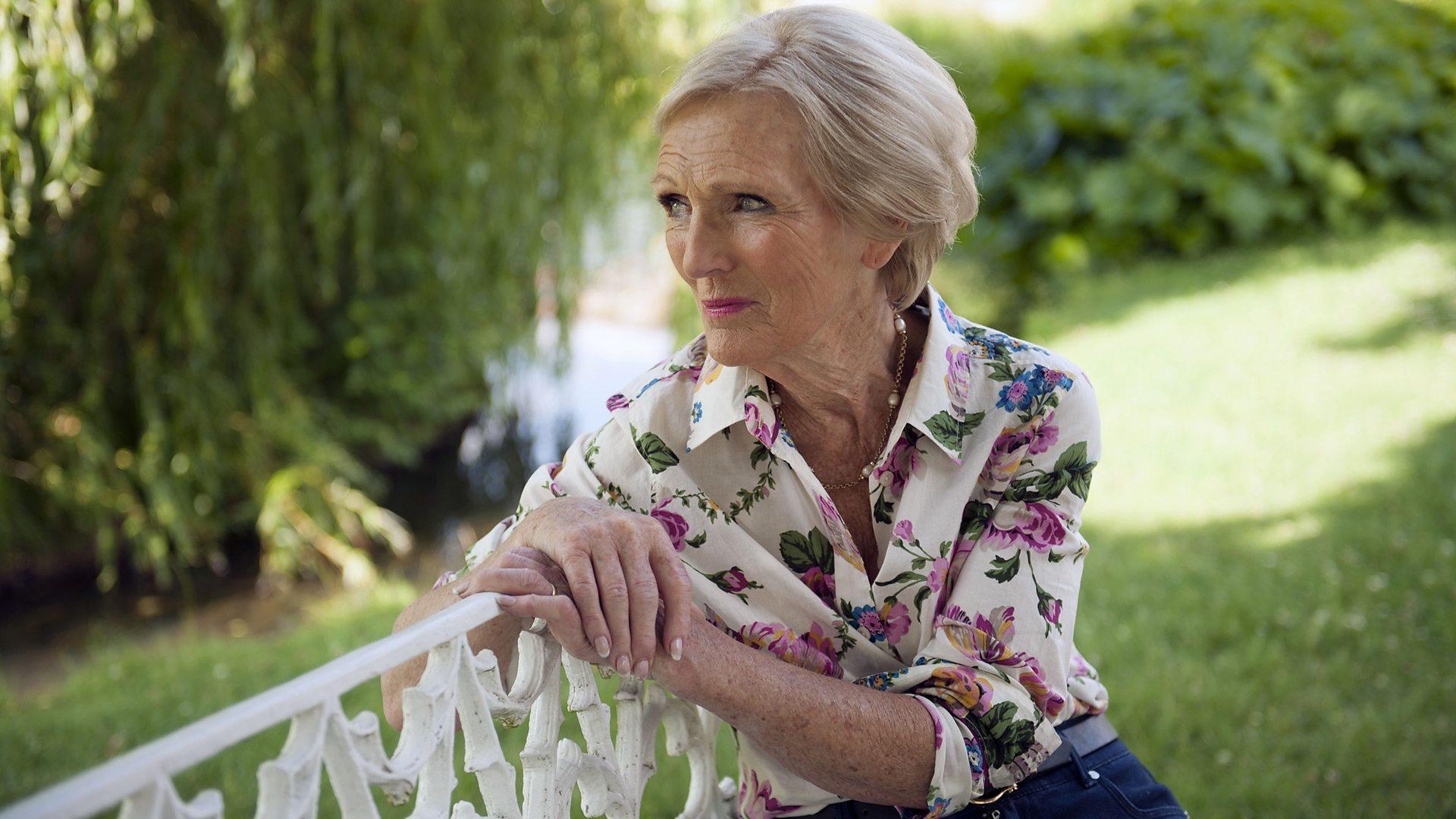 Mary Berry Cooks