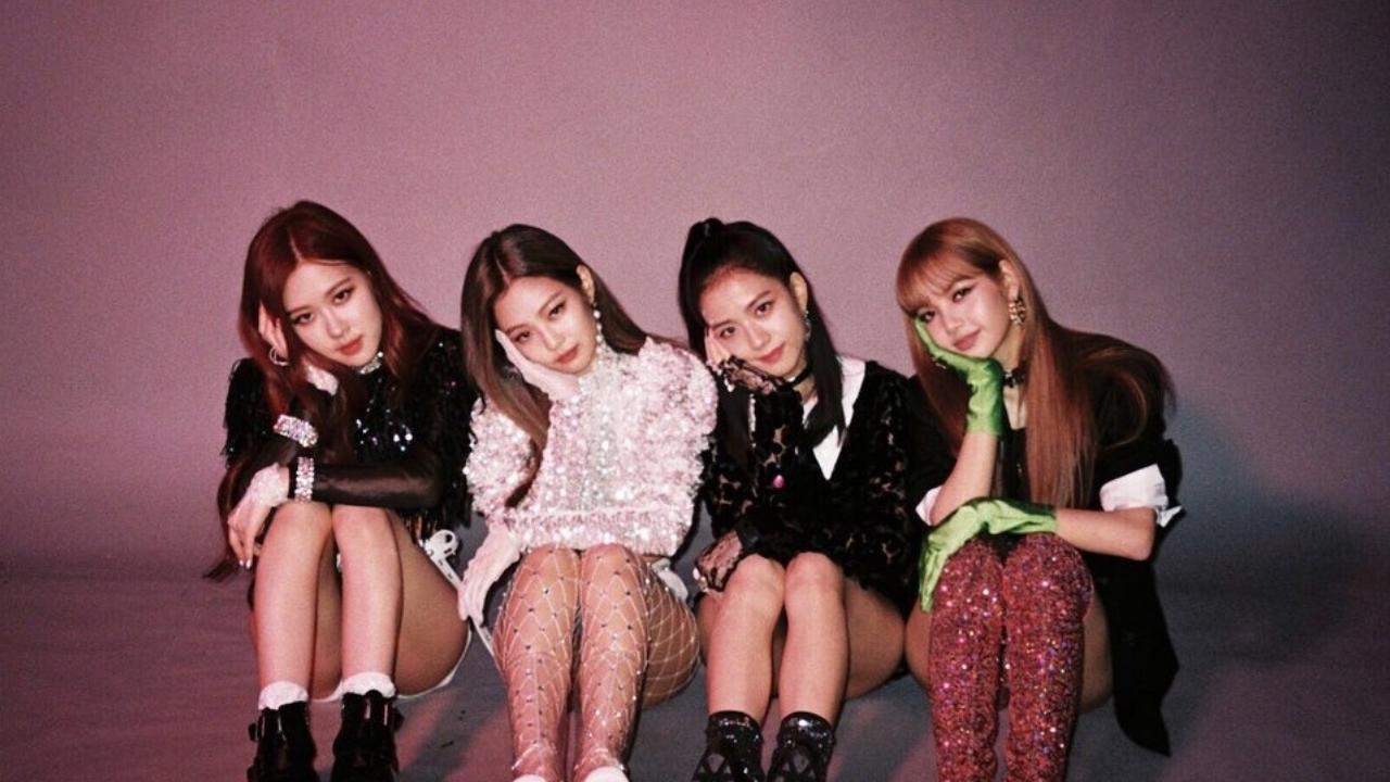 BLACKPINK vLive show