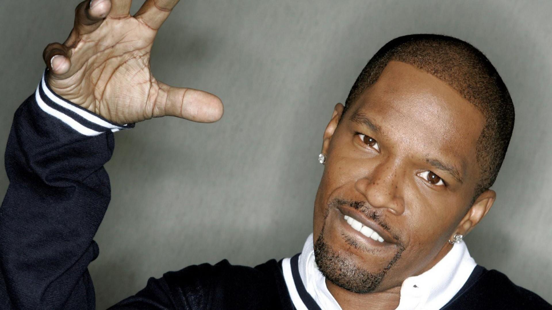 Jamie Foxx: Straight from the Foxxhole