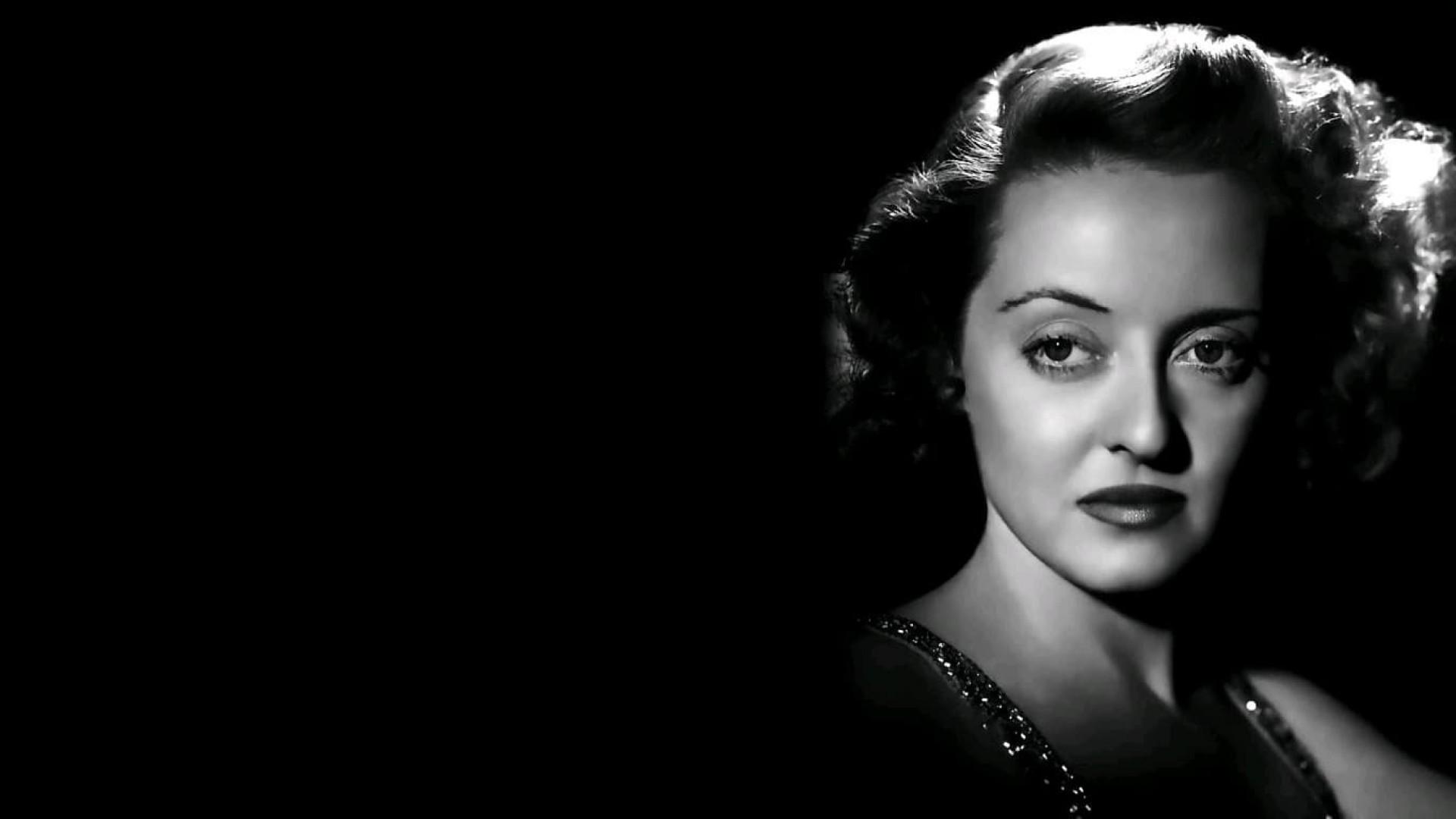 Stardust: The Bette Davis Story