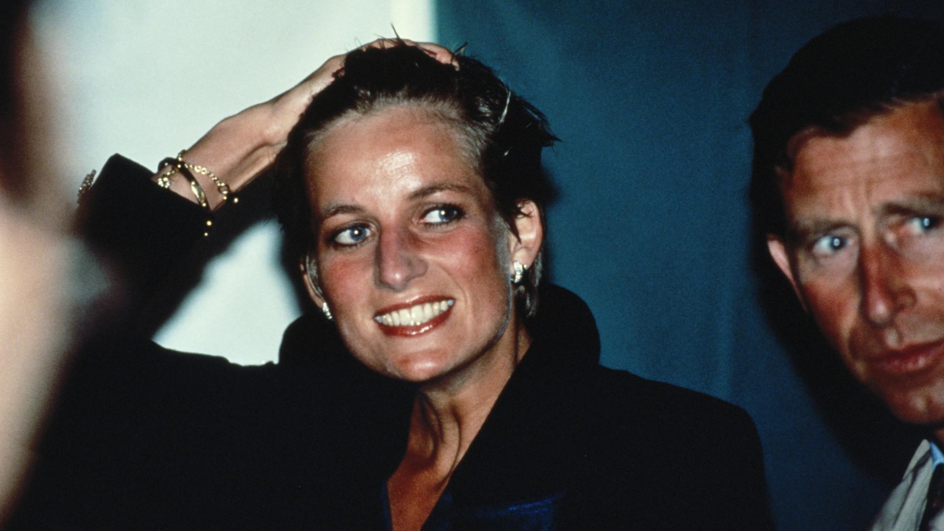 Diana: 7 Days That Shook the Windsors