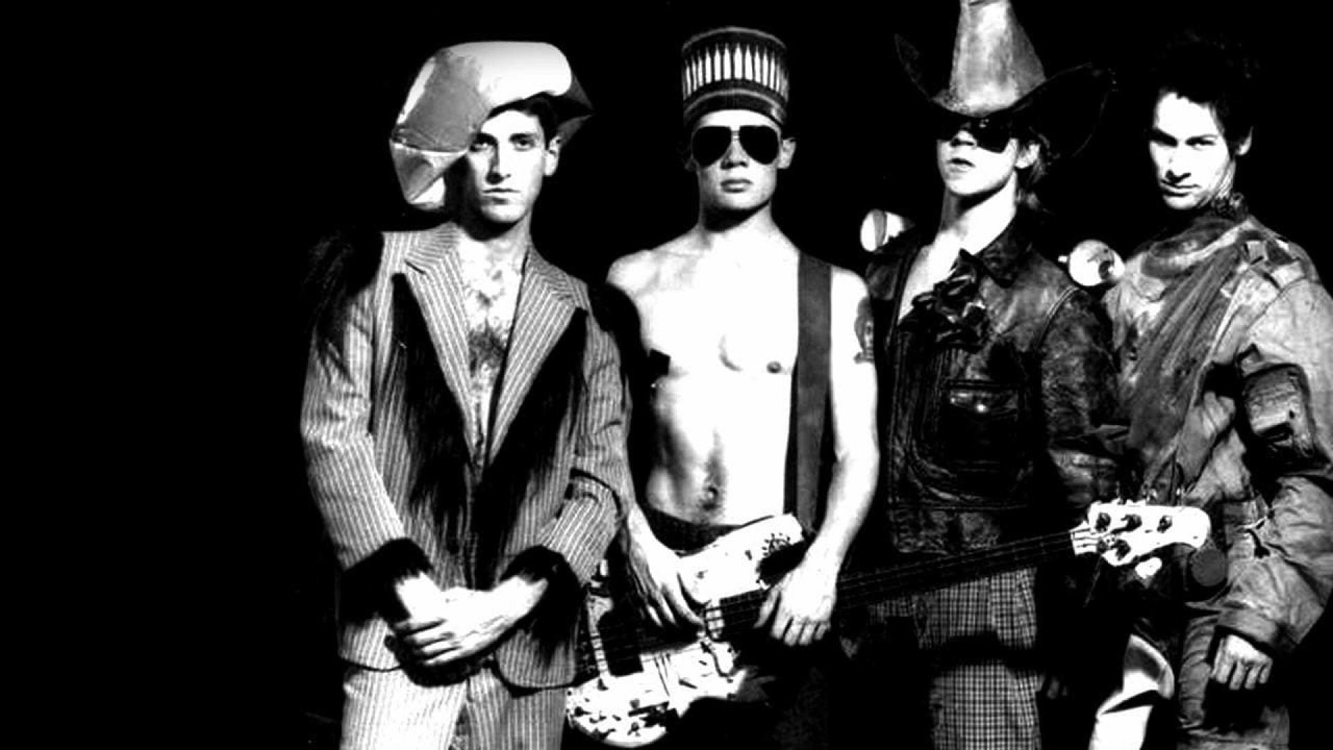 Red Hot Chili Peppers: Psychedelic Sexfunk Live from Heaven