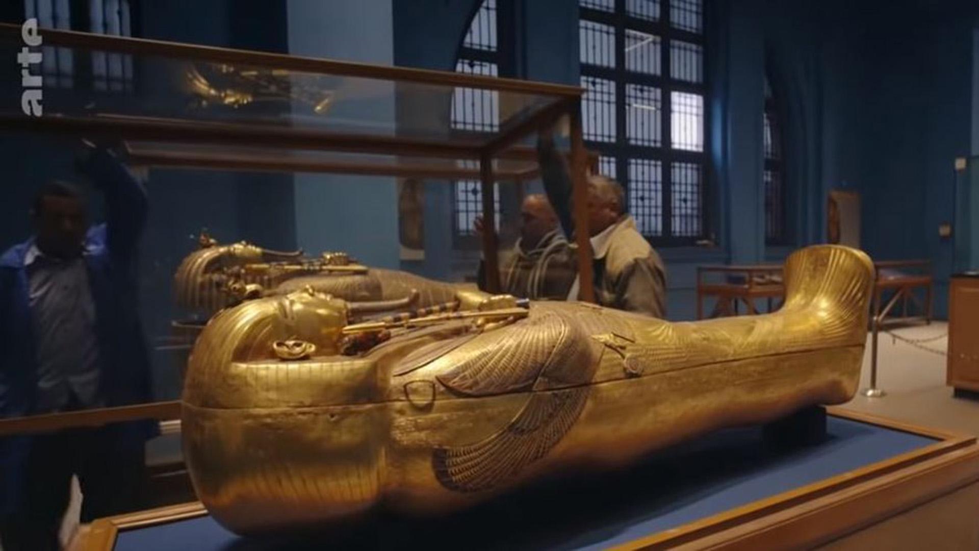 Tutankhamun, the rediscovered treasure